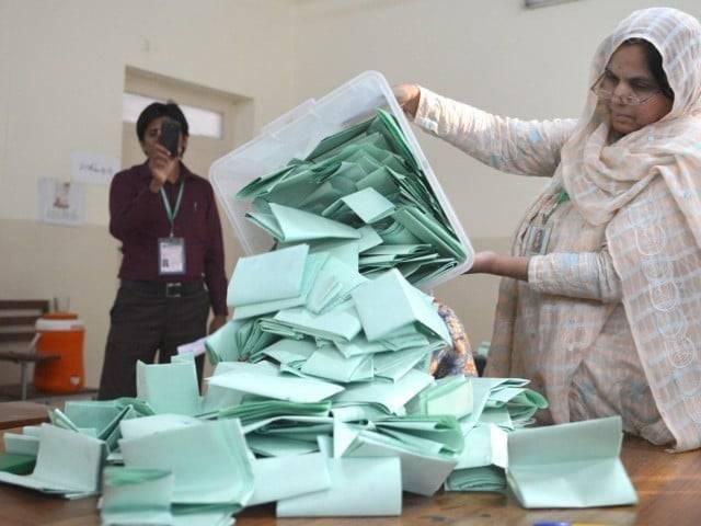 این اے 154 لودھراں: مسلم لیگ ن کی درخواست پر ووٹوں کی دوبارہ گنتی آج ہوگی 