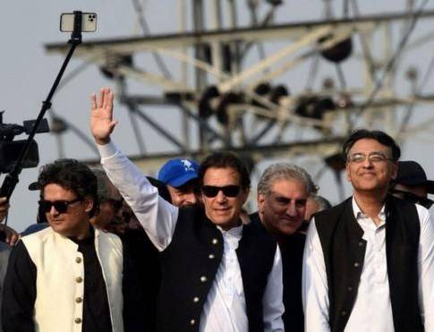 عمران خان، اسد عمر، فیصل جاوید احتجاج، توڑ پھوڑ کیس میں بری