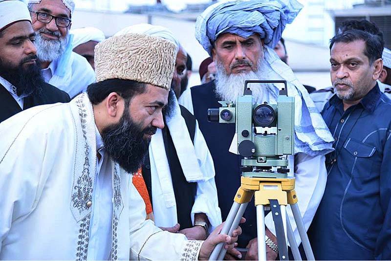 ماہِ رمضان کا چاند پیر کو نظر آنے کے قوی امکان، رویت ہلال کمیٹی کا اجلاس پشاور میں ہوگا