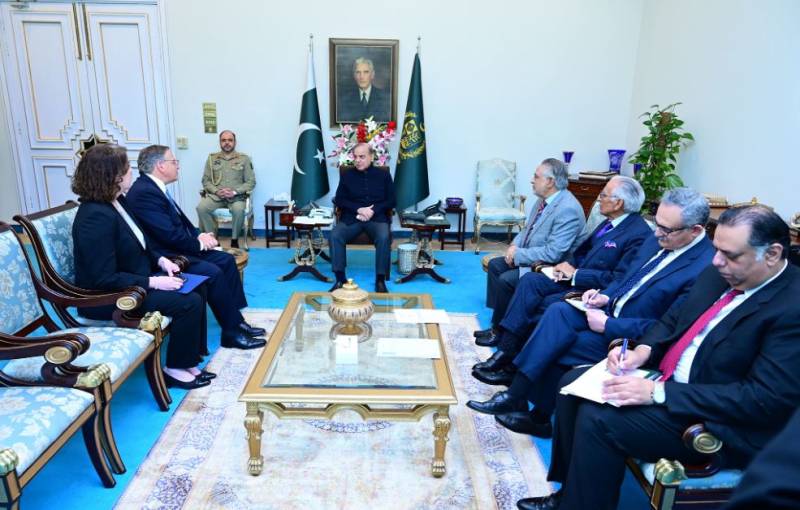 وزیراعظم سے امریکی سفیر کی ملاقات، ڈاکٹرعافیہ کا معاملہ بھی اٹھایا