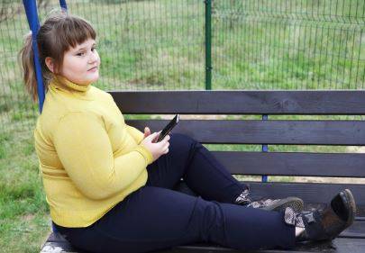  موٹاپے کاشکار کم عمر لڑکیوں کے جوڑوں کے درد میں مبتلا  ہونے کی شرح میں اضافہ