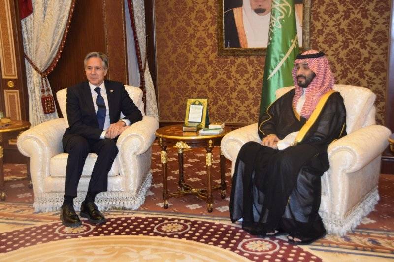 امریکی وزیر خارجہ انتونی بلنکن کی سعودی ولی عہد سے ملاقات