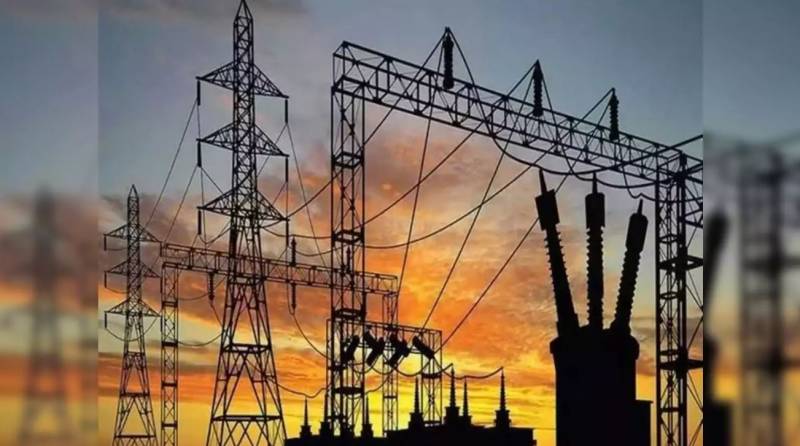 بجلی صارفین پر 967 ارب روپے کا اضافی بوجھ ڈالنے کی تیاریاں، نیپرا کو درخواستیں موصول
