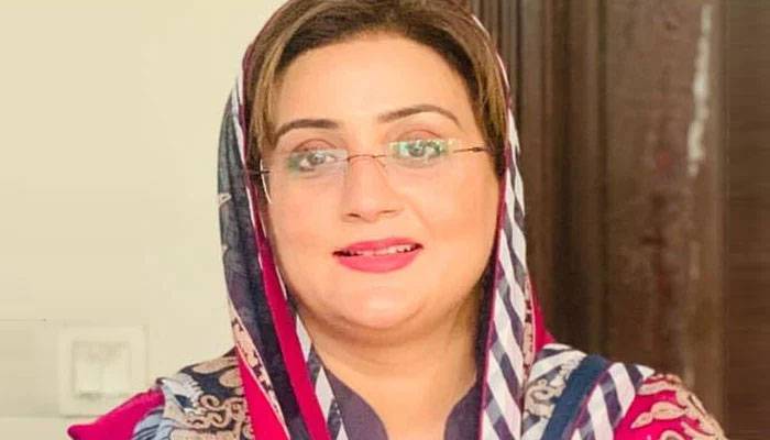 مریم نواز اتنی ویلی نہیں کہ تانگہ پارٹی کے ہر کارکن پر نظر رکھیں: عظمیٰ بخاری