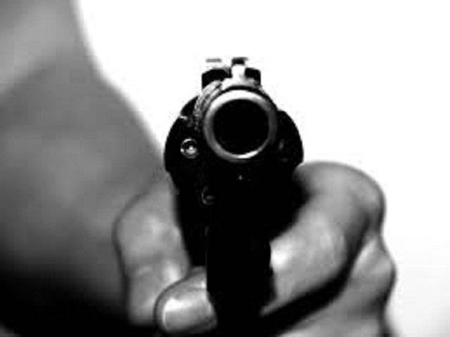 نواب شاہ میں زمین کے تنازع پر فائرنگ ، 6 افراد جاں بحق، 8 زخمی