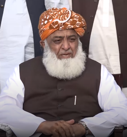   25 اپریل کو بلوچستان سے  تحریک شروع کریں گے،  عوام سڑکوں پر آئیں گے تو حکومت  خود بخود  گرجائے گی: مولانا فضل الرحمان