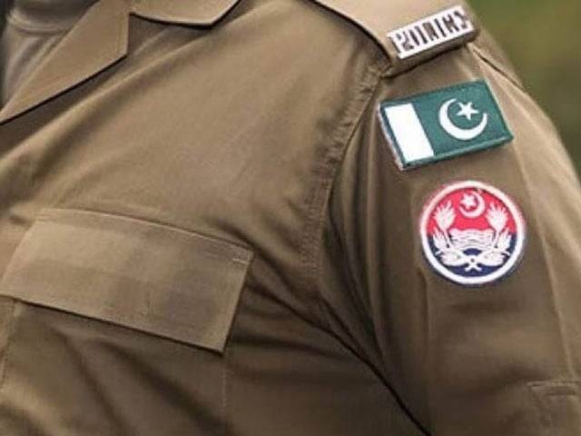 پنجاب میں 200 سے زائد پولیس ملازمین منشیات فروشو ں کے سہولت کار ہیں: رپورٹ میں انکشاف