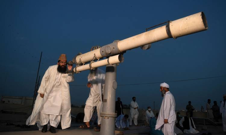عیدالفطر کا چاند دیکھنے کے لیے رویت ہلال کمیٹی کااجلاس 9 اپریل کو طلب 
