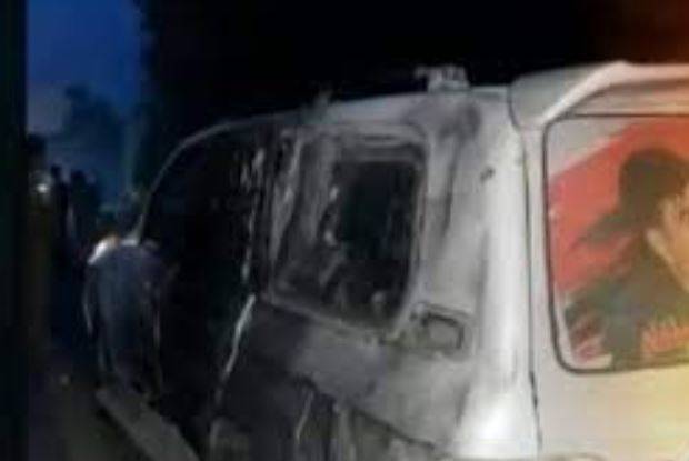 باجوڑ: پیپلز پارٹی کے رہنما اخونزادہ چٹان کی گاڑی پر بم حملہ
