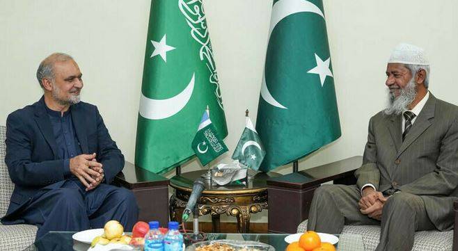 ڈاکٹر ذاکر نائیک کا پاکستان دورہ، مذہبی اور سیاسی رہنماؤں سے ملاقاتیں