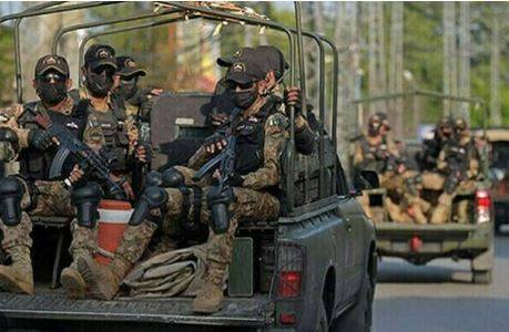 خیبر پختونخوا میں سیکیورٹی فورسز کی کامیاب کارروائیاں، 15 خوارج ہلاک