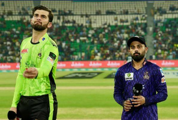 پی ایس ایل 10: کوئٹہ گلیڈی ایٹرز کا لاہور قلندرز کے خلاف ٹاس جیت کر فیلڈنگ کا انتخاب 