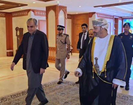 وزیر داخلہ محسن نقوی کی عمانی ہم منصب سے ملاقات، پاک بھارت کشیدگی پر پاکستان کا مؤقف پیش
