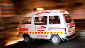 لاہور: تیز رفتار ڈمپر نے تین رکشوں اور دو موٹرسائیکلوں کو روند ڈالا 