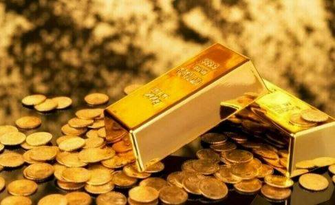 ملک میں سونے کی قیمت میں کمی، فی تولہ 700 روپے سستا