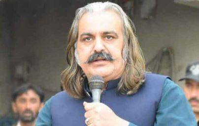 گورنر نے آئینی فریضہ ادا نہیں کیا، ہم سازش نہیں کارکردگی دکھائیں گے: وزیر اعلیٰ خیبرپختونخوا