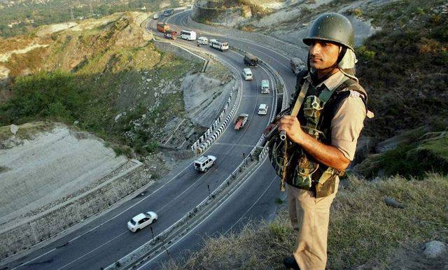 آپریشن شیوا اور امرناتھ یاترا کے سکیورٹی انتظامات، سیاسی پہلوؤں پر سوالات