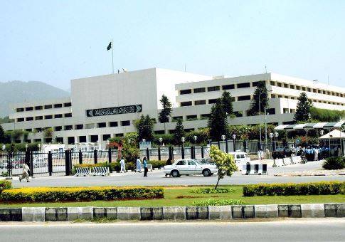 پاکستان سمیت دنیا بھر میں آج عالمی یوم پارلیمان منایا جا رہا ہے