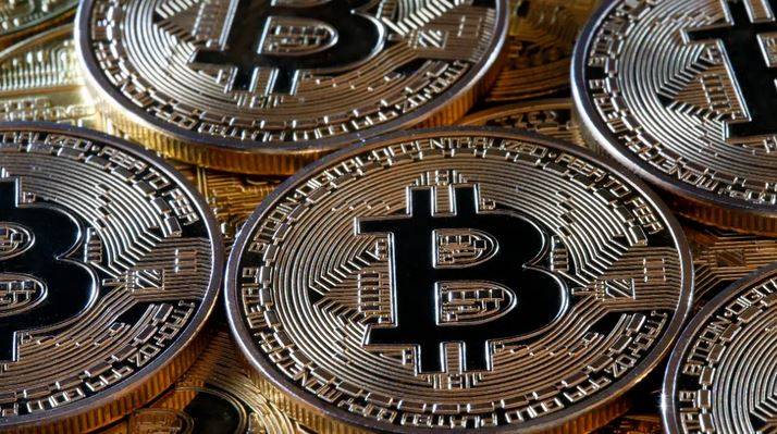پاکستان کا کرپٹو کرنسی کی دنیا میں تاریخی قدم: بٹ کوائن ذخائر قائم کرنے کا فیصلہ
