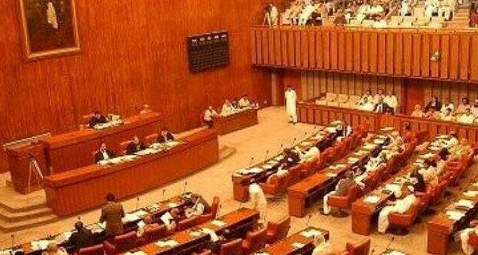 خیبرپختونخوا سے سینیٹ کے نومنتخب چھ اراکین نے اپنے عہدے کا حلف اٹھا لیا