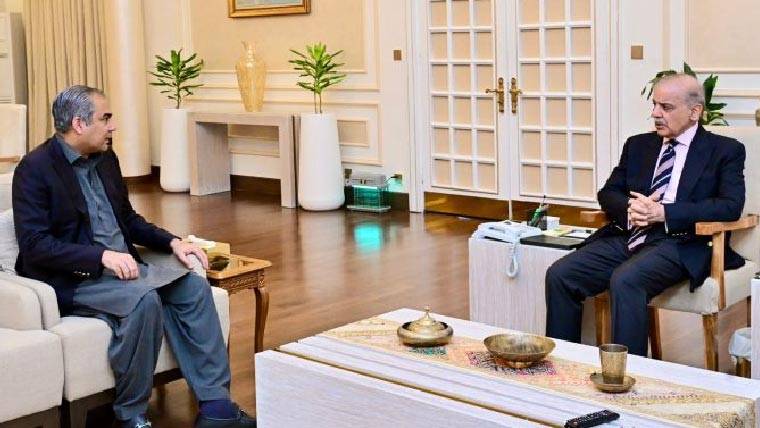 وزیراعظم شہباز شریف نے زائرین کے لیے خصوصی پروازوں کے انتظامات کی ہدایت کر دی