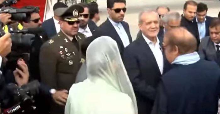 ایرانی صدر مسعود پزشکیان کا پاکستان کا دو روزہ دورہ، لاہور پہنچ گئے ،میاں نواز شریف نے استقبال کیا