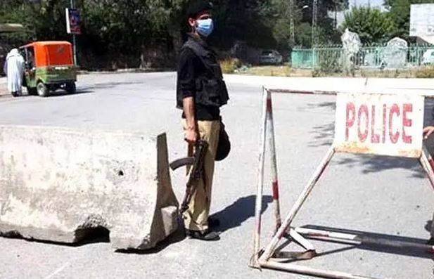 بنوں میں پولیس چوکی پر دہشتگردوں کا حملہ، ایک اہلکار شہید، تین دہشتگرد ہلاک
