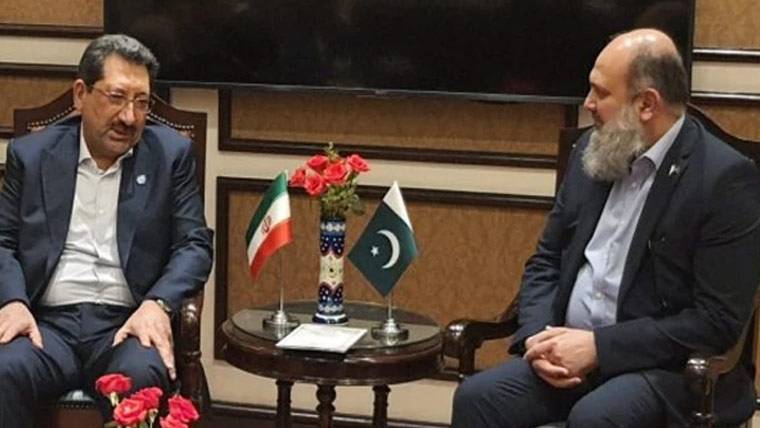 پاکستان اور ایران کی سالانہ تجارت 8 ارب ڈالر تک پہنچانے کا ہدف مقرر