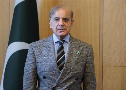 وزیراعظم کا سرکاری دفاتر میں تاخیر اور غیر حاضری پر سخت نوٹس، وقت کی پابندی یقینی بنانے کی ہدایت