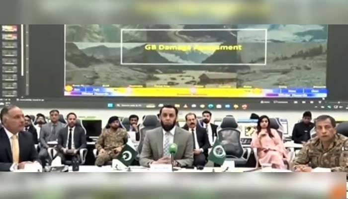 سیلاب زدہ علاقوں میں ریسکیو ،ریلیف آپریشن :وفاقی وزیر اطلاعات ، ڈی جی آئی ایس پی آر اور چئیرمین این ڈی ایم اے کی میڈیا بریفنگ 