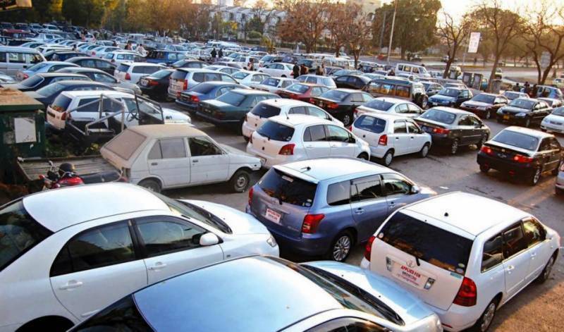 پاکستان میں استعمال شدہ گاڑیوں کی درآمد پر 40 فیصد ٹیرف عائد