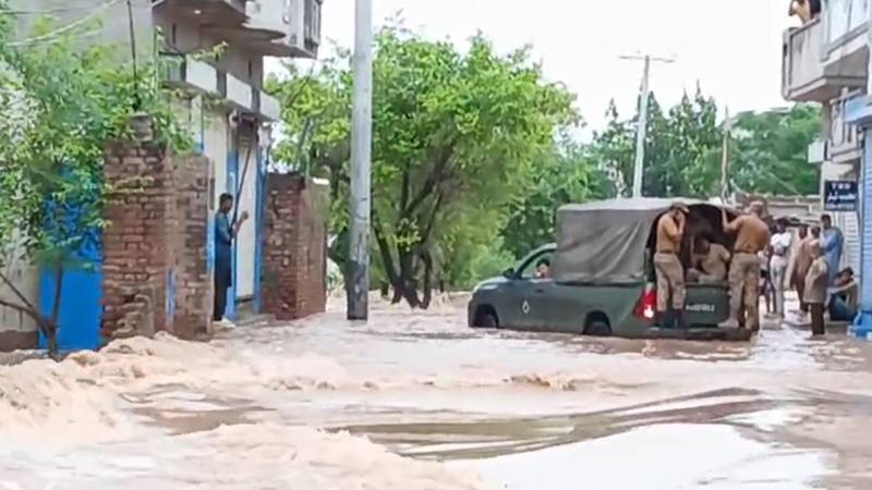 وزیرآباد میں سیلابی صورتحال سنگین، متعدد دیہات زیر آب، ریسکیو آپریشن جاری