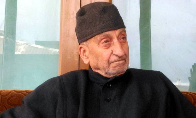 حریت رہنما پروفیسر عبدالغنی بھٹ انتقال کر گئے، کشمیری سیاست ایک معتدل آواز سے محروم ہو گئی