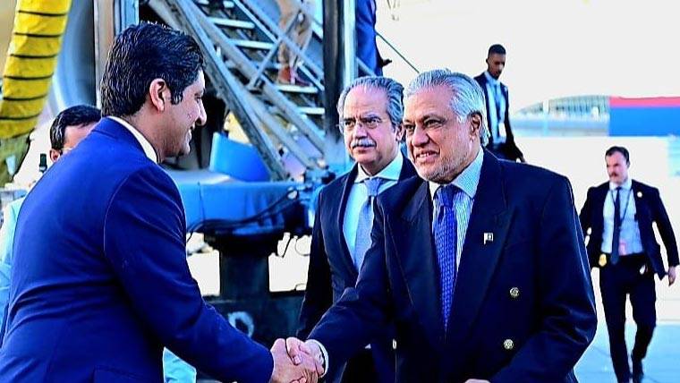 نائب وزیراعظم اسحاق ڈار نیویارک پہنچ گئے، اقوام متحدہ کی جنرل اسمبلی کے سیشن میں شرکت کریں گے