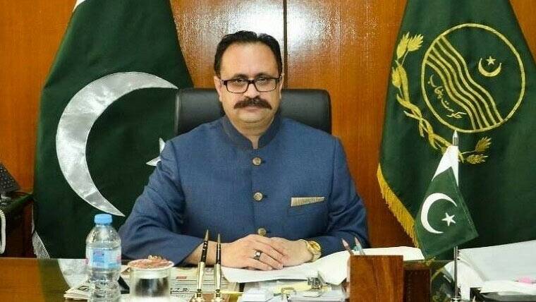  عدالت نے سردار تنویر الیاس پر ڈپلومیٹک پاسپورٹ کیس میں فردِ جرم عائد کر دی