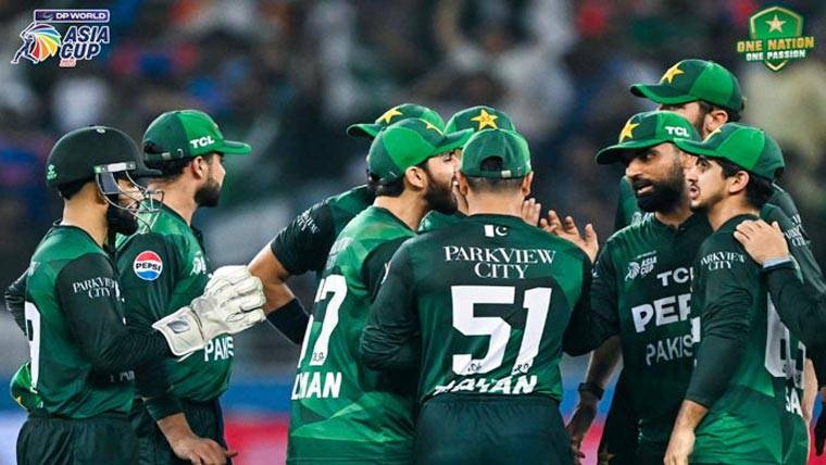 پاکستان کرکٹ ٹیم نے ایشیا کپ فائنل کی فیس بھارتی حملے میں شہید ہونے والوں کے نام کردی