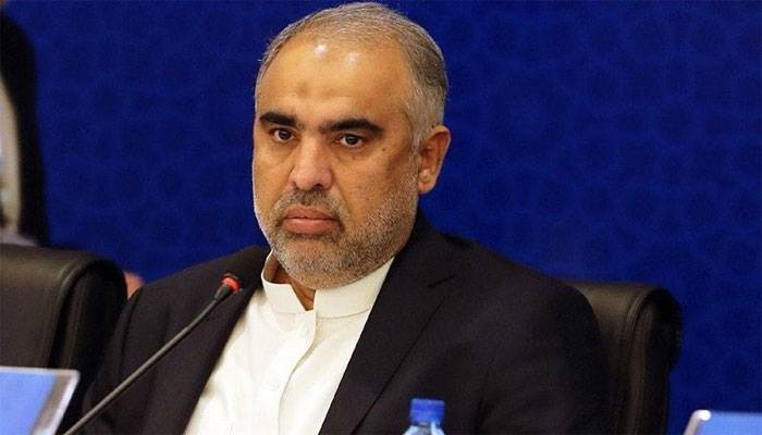 غزہ امن معاہدے پر پارلیمنٹ کو اعتماد میں نہ لینے پر اسد قیصر کی حکومت پر شدید تنقید
