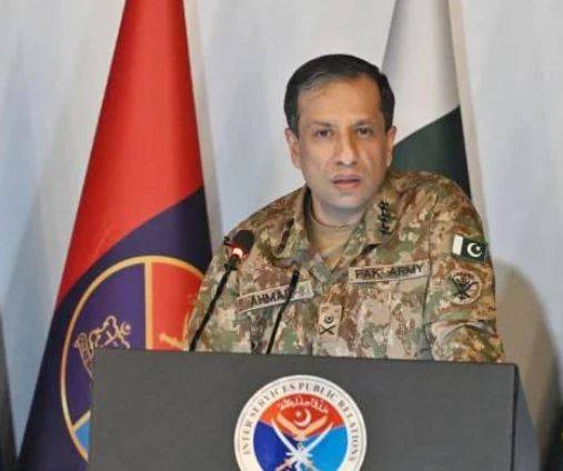 ڈی جی آئی ایس پی آر کا کنیئرڈ کالج کا دورہ، انٹریکٹو سیشن میں پاک فوج کے پیشہ ورانہ امور، سکیورٹی چیلنجز، تعلقات عامہ اور سوشل میڈیا کے کردار پر گفتگو