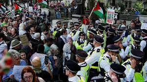 برطانیہ میں فلسطین ایکشن کے حق میں مظاہرے ، پولیس نے 500 سے زائد افراد کو گرفتار کر لیا