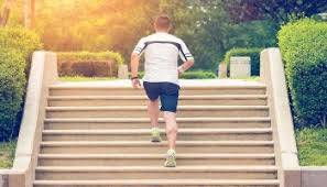 روزانہ سیڑھیاں چڑھنے کے حیران کن فوائد ، دل کے دورے، فالج اور موٹاپے سے بچیں 