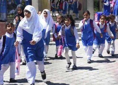 راولپنڈی اور اسلام آباد میں تعلیمی ادارے 4 دن بعد کھول دیے گئے
