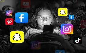 سوشل میڈیا پر پابندی بچوں کو آن لائن خطرات سے نہیں بچا سکتی: یوٹیوب کا آسٹریلوی حکومت کو انتباہ