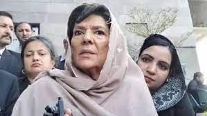 انسداد دہشت گردی عدالت راولپنڈی نے علیمہ خان کے شناختی کارڈ اور پاسپورٹ بلاک کرنے کا حکم دے دیا