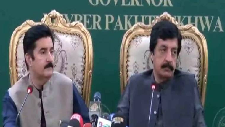 پیپلزپارٹی اور ن لیگ کا اتحاد محبت نہیں مجبوری ہے،گورنر پنجاب سردار سلیم حیدر 