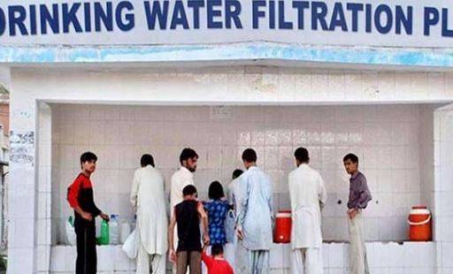 پنجاب حکومت کا شہریوں کو آلودہ پانی سے بچانے کے لیے بڑا صاف پانی منصوبہ شروع کرنے کا فیصلہ 