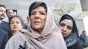 انسداد دہشت گردی عدالت نے علیمہ خان کے ناقابل ضمانت وارنٹ گرفتاری جاری کر دیے