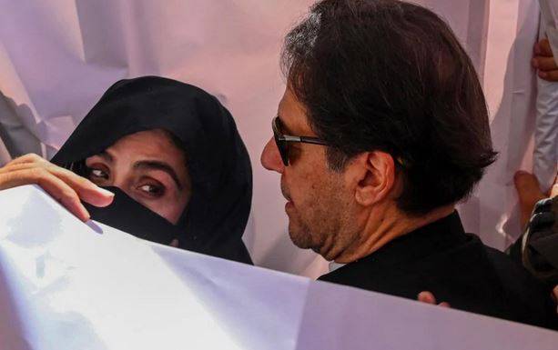 عدالت کابانی پی ٹی آئی ، بشریٰ بی بی کی گرفتاری سے روکنے کا حکم، ضمانت میں 25 نومبر تک توسیع