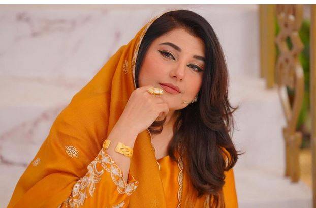 کراچی گندا نہیں، لوگوں کا رویہ گندا ہے:جویریہ سعود کی وضاحت