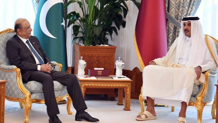 صدرِ مملکت آصف زرداری کی امیرِ قطر سے ملاقات، دونوں رہنماؤں کا تاریخی ، برادرانہ تعلقات کو مزید مضبوط بنانے کاعزم