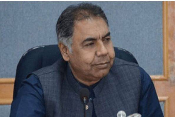 سینیٹر سیف اللہ ابڑو کا 27 ویں آئینی ترمیم کے حق میں ووٹ دینے کے بعد استعفیٰ